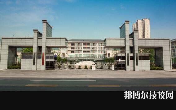 重庆城市建设技工学校网站网址