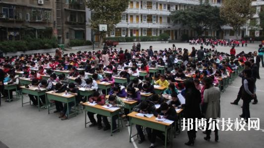 简阳育英文武职业技术学校学校怎么样