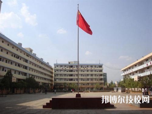 昆明财经管理学校2020年招生办联系电话