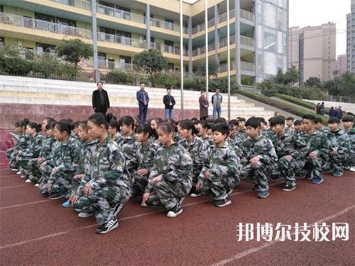 仁寿华达综合高中学校学校怎么样