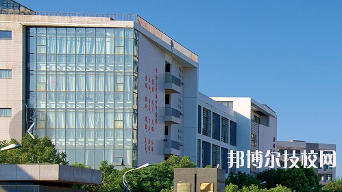 柳州第二职业技术学校2020年报名条件、招生要求、招生对象
