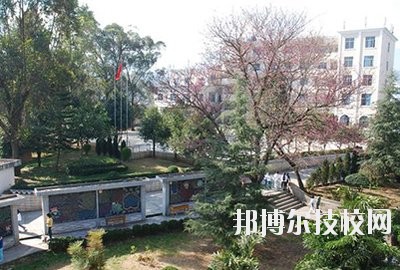 临沧财贸学校怎么样、好不好