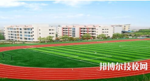 龙里中等职业学校怎么样、好不好