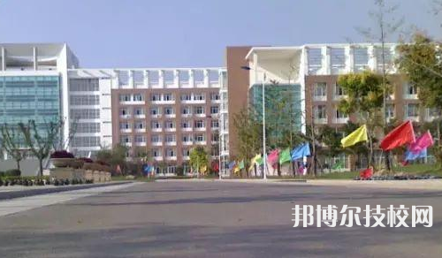 石家庄联华职业中专学校怎么样、好不好