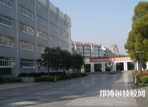 西安音乐学院附属中等音乐学校2021年招生办联系电话