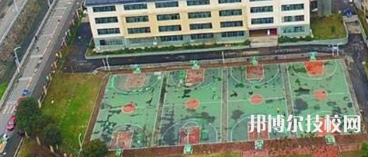 四川绵阳财经学校2022年学费、收费多少