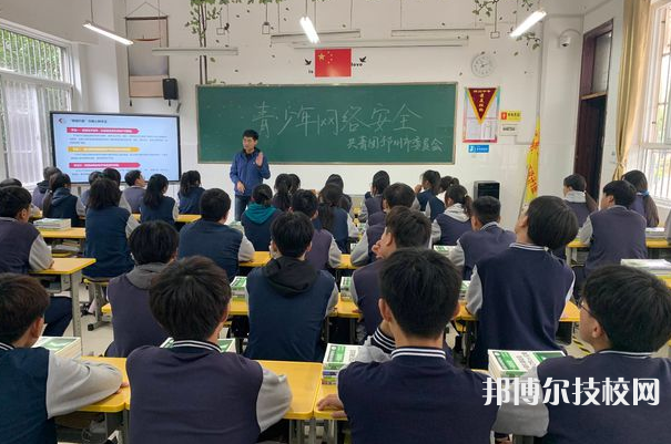 石家庄外语翻译中等专业学校网站网址