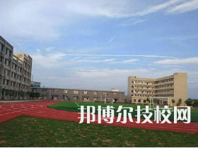 张家口经贸学校2022年报名条件、招生要求、招生对象