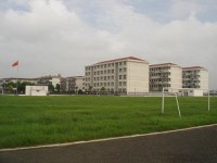 启东第二中等专业学校2023年学费、收费多少