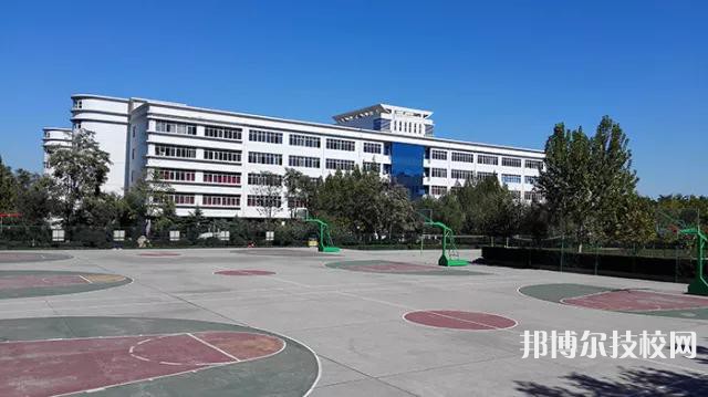 秦皇岛大东职业学校2022年招生办联系电话