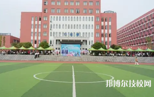 贵州2022年初中毕业读什么中专学校最好