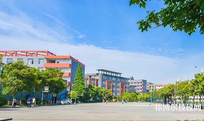 贵州2022年女生中专学什么好