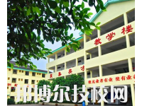 重庆2022年中专学校是干什么的