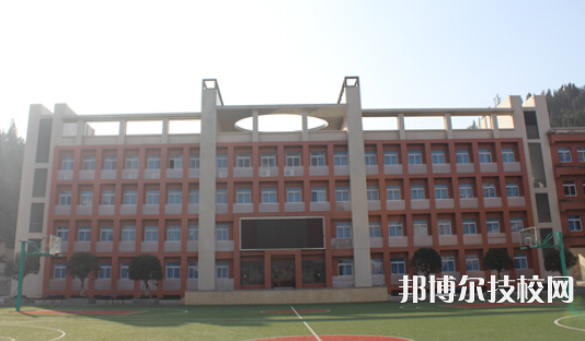 重庆2022年中专学校算中专吗